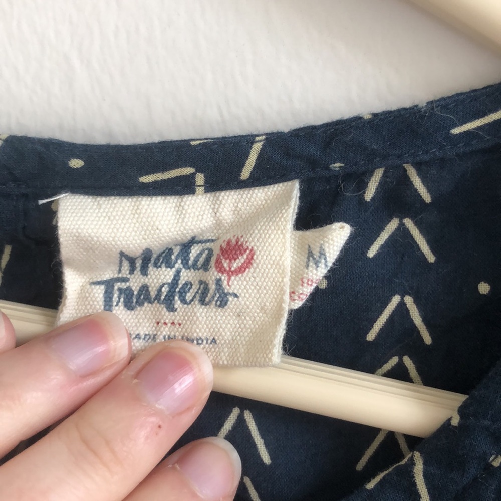 Navy Patterned Mata Traders Top Size M - Picture 4 of 5